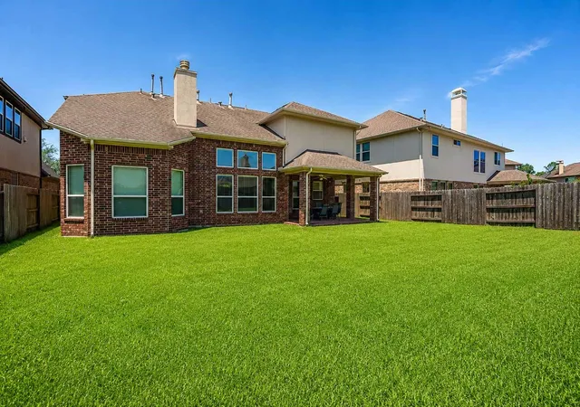 36th image of 4915 White Barrow Crk, Sugar Land, TX 77479 | MLS# 93594889