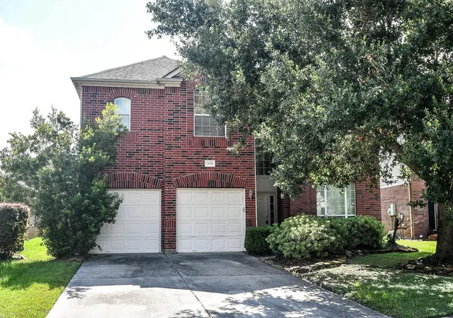 2nd image of 3015 Darby Brook Dr, Fresno, TX 77545 | MLS# 91276872