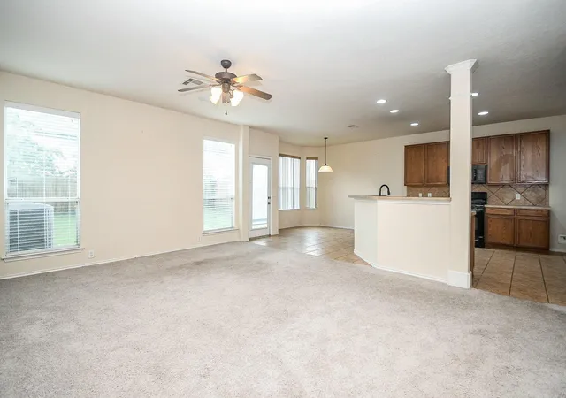 Photo 3 of Sale Pending at 3015 Darby Brk Dr, Fresno, TX 77545 | MLS# 91276872 | Listing updated on 2026-10-01