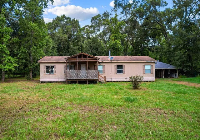 Photo 3 of Single family home for sale at 863 E County Road 3141 E, Cleveland, TX 77327 | MLS# 12253361 | Listing updated on 2026-09-10