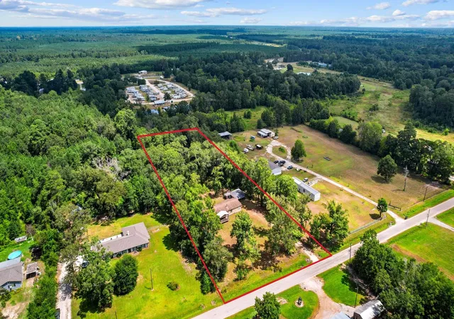 Photo 4 of Single family home for sale at 863 E County Road 3141 E, Cleveland, TX 77327 | MLS# 12253361 | Listing updated on 2026-09-10