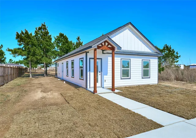 Photo 2 of Single family home for sale at 1398 Road 5607, Cleveland, TX 77327 | MLS# 47774404 | Listing updated on 2026-09-02