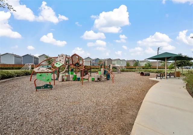 16th image of 18687 San Salvo Dr, New Caney, TX 77357 | MLS# 33486368