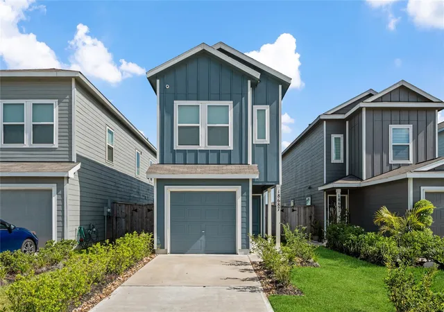 2nd image of 18687 San Salvo Dr, New Caney, TX 77357 | MLS# 33486368