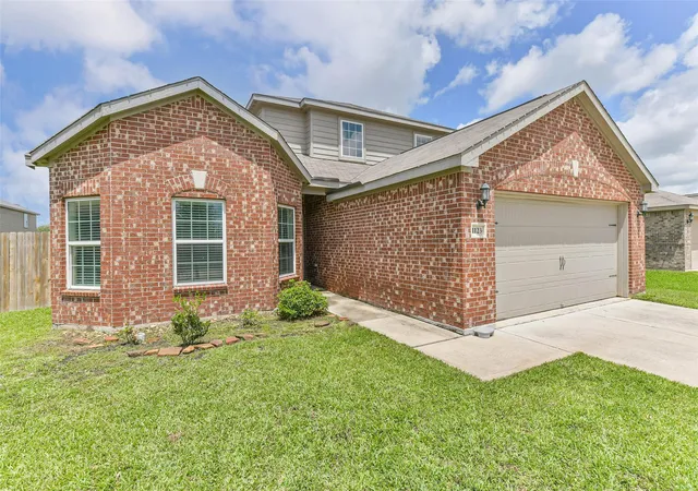 Photo 2 of Single family home for sale at 1123 Rare Fancy Dr, Rosharon, TX 77583 | MLS# 64125025 | Listing updated on 2026-08-22