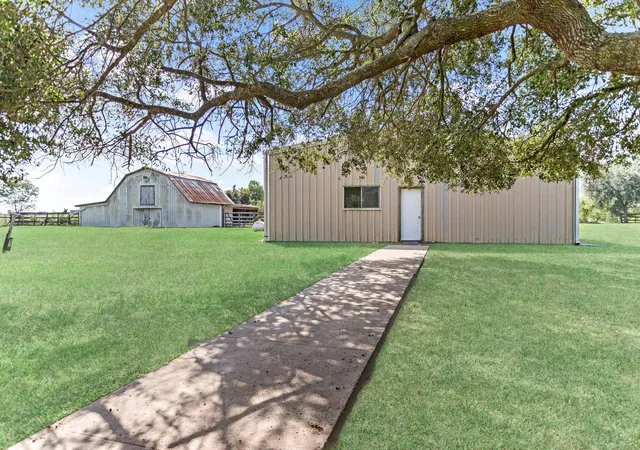 2nd image of 3030 Moore Rd, Beaumont, TX 77713 | MLS# 9785305