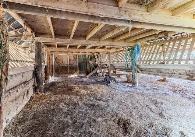 Photo 4 of Single family home for sale at 3030 Moore Rd, Beaumont, TX 77713 | MLS# 9785305 | Listing updated on 2026-08-02