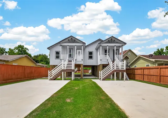 Photo 2 of Multi family home for sale at 7222 Philibert Ln #A/B, Houston, TX 77028 | MLS# 4677756 | Listing updated on 2026-09-12