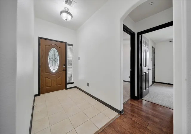 Photo 3 of Single family home for sale at 614 Linden Manor Ct, Spring, TX 77373 | MLS# 16854998 | Listing updated on 2026-09-18