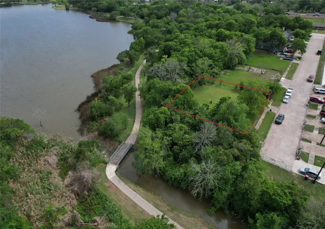 Homes for sale in Baytown, TX | 206 Avenue L, Baytown, TX 77520 | MLS# 58512305