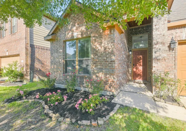 Photo 2 of Sale Pending at 4314 Palestine Cvs Ln, Humble, TX 77396 | MLS# 89360652 | Listing updated on 2026-09-03