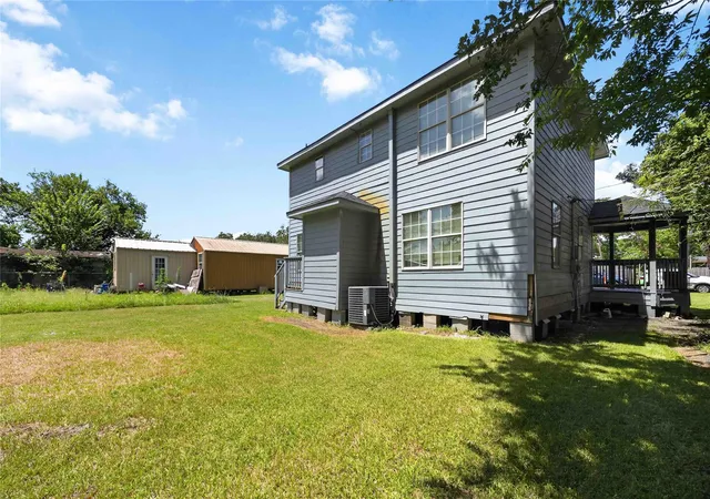 24th image of 7436 Harlem St, Baytown, TX 77521 | MLS# 38223647