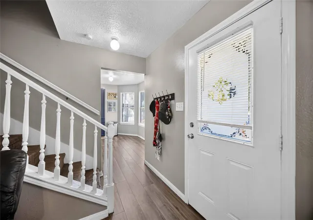 4th image of 7436 Harlem St, Baytown, TX 77521 | MLS# 38223647
