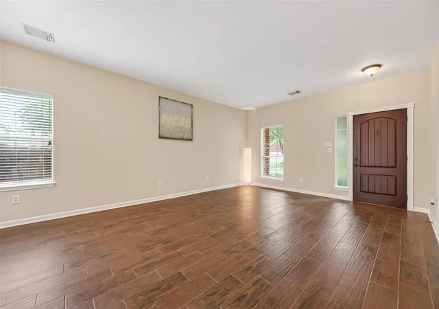 Photo 4 of Single family home for sale at 10427 Lyndon Meadows Dr, Houston, TX 77095 | MLS# 59942894 | Listing updated on 2026-09-13