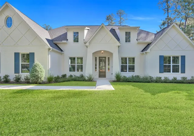 Photo 3 of Single family home for sale at 136 Grand View, Huntsville, TX 77340 | MLS# 32091976 | Listing updated on 2026-08-31