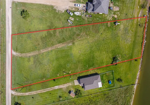 3rd image of 0 S Redfish Dr, Hitchcock, TX 77563 | MLS# 20797876