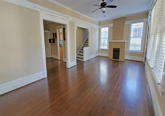 3rd image of 808 W Main St, Houston, TX 77006 | MLS# 19978602