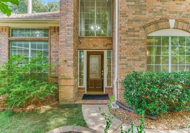 Photo 2 of Single family home for sale at 59 W Prairie Dawn Cir, Conroe, TX 77385 | MLS# 37080920 | Listing updated on 2026-09-12