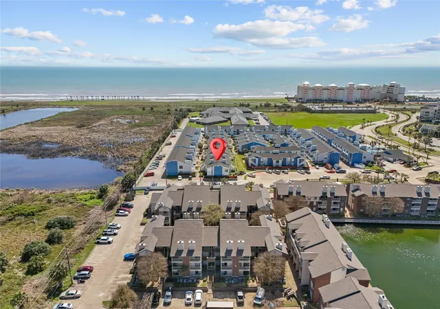 Homes for sale in Galveston, TX | 3506 Cove View Boulevard, Galveston, TX 77554 | Houzeo