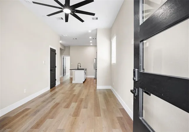 3rd image of 6103 Shotwell St, Houston, TX 77028 | MLS# 30924055