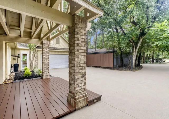 4th image of 12521 Broken Bough Dr, Houston, TX 77024 | MLS# 9283024