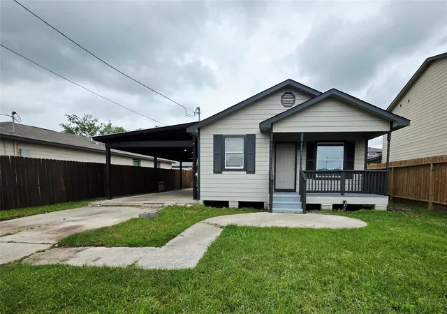 3rd image of 9713 Yuma St, Houston, TX 77029 | MLS# 26047431