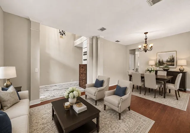 Homes for sale in Sugar Land, TX | 623 Deer Hollow Dr, Sugar Land, TX 77479 | MLS# 90138495