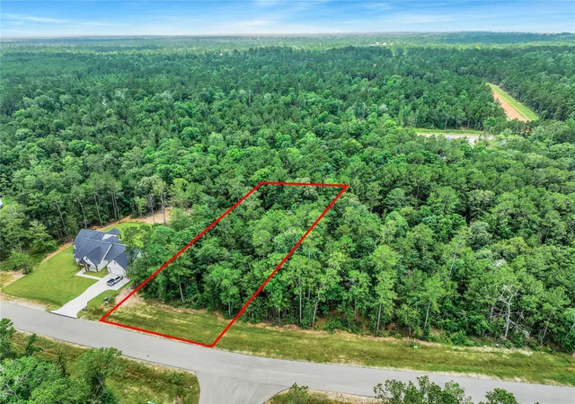 Photo 1 of Land for sale at 103 Eagle Run Rd, Willis, TX 77378 | MLS# 36832570 | Listing updated on 2026-07-23