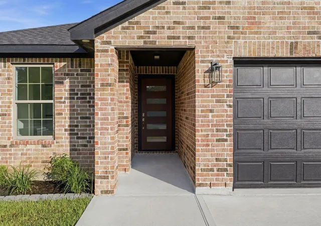 4th image of 13134 Lake Conroe Bay Rd, Willis, TX 77318 | MLS# 16451109