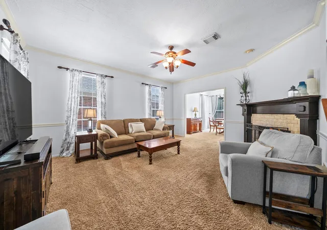 Photo 4 of Single family home for sale at 11323 Chestnut Woods Trl, Houston, TX 77065 | MLS# 29838706 | Listing updated on 2026-09-19