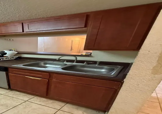 Photo 4 of Condo for sale at 8100 Creekbend Dr #149, Houston, TX 77071 | MLS# 30252692 | Listing updated on 2026-08-30