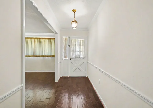 4th image of 26222 Oakhurst Dr, Spring, TX 77386 | MLS# 895986