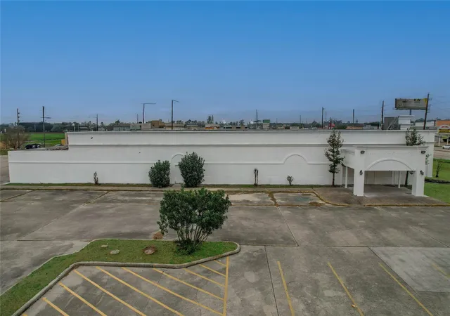 Photo 1 of Land for sale at 2103 Fm 1960 W, Houston, TX 77090 | MLS# 41691946 | Listing updated on 2026-06-05