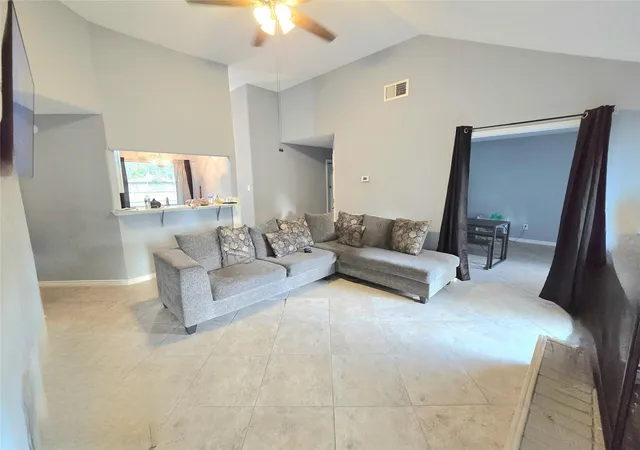 Photo 3 of Single family home for sale at 5205 Winding Brook Dr, Dickinson, TX 77539 | MLS# 54069029 | Listing updated on 2026-09-04