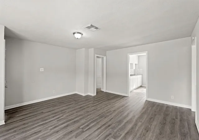 Homes for sale in Houston, TX | 6314 Crestville St, Houston, TX 77033 | MLS# 41760436