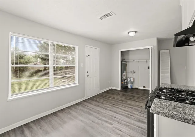 Homes for sale in Houston, TX | 6314 Crestville St, Houston, TX 77033 | MLS# 41760436