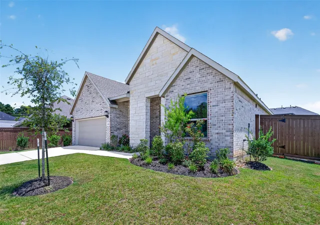 2nd image of 29014 Red Loop Dr, New Caney, TX 77357 | MLS# 73448100