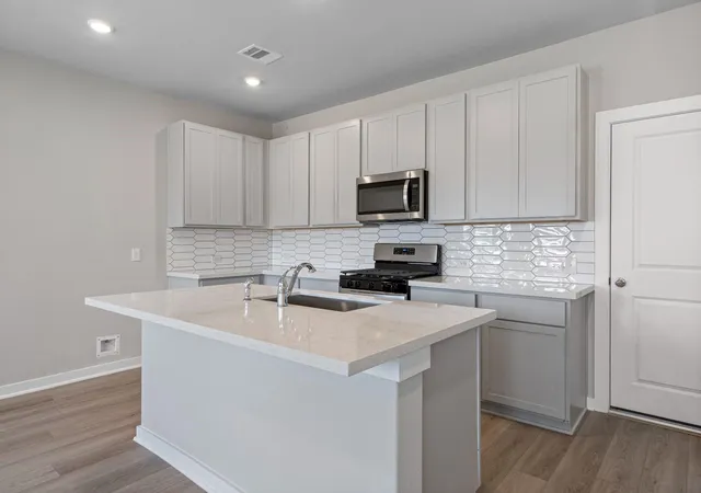 Photo 3 of Single family home for sale at 2486 N Heritage Dr, Dayton, TX 77535 | MLS# 58894938 | Listing updated on 2026-10-09