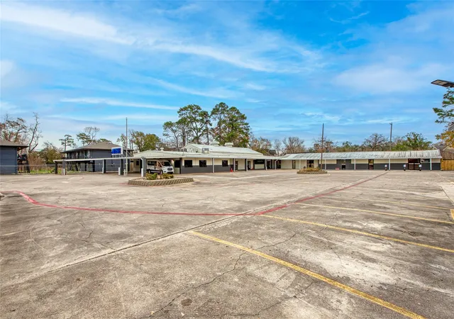 Photo 3 of Land for sale at 803 Curtin St, Houston, TX 77018 | MLS# 14807988 | Listing updated on 2026-05-22