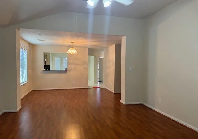 Photo 3 of Single family home for sale at 11007 Indus St, Houston, TX 77089 | MLS# 62770379 | Listing updated on 2026-08-01