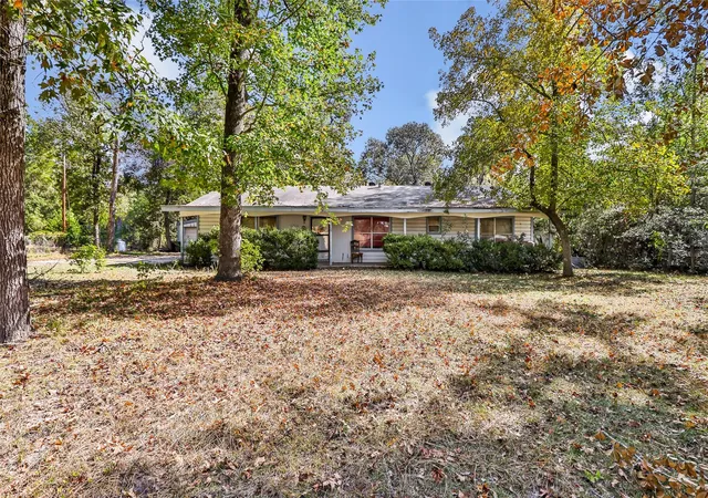 Photo 2 of Single family home for sale at 10253 Wanda Ln, Montgomery, TX 77316 | MLS# 88502075 | Listing updated on 2026-07-06