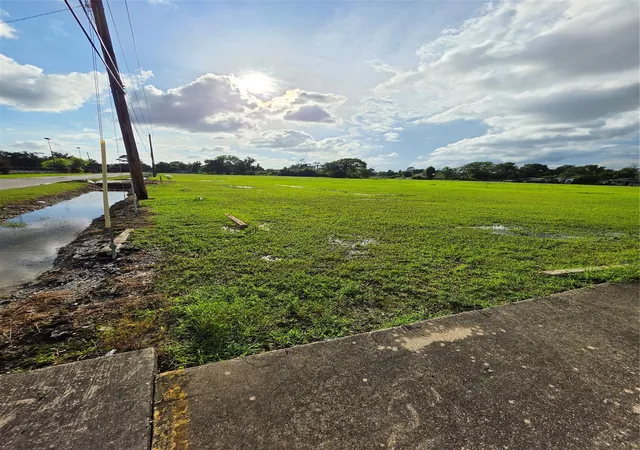 2nd image of 7417 E Houston Rd, Houston, TX 77028 | MLS# 89802314