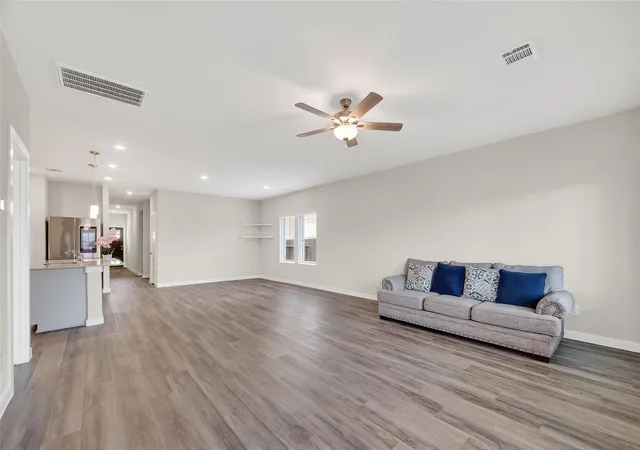 Photo 4 of Single family home for sale at 12119 Rushing Ridge Dive, Baytown, TX 77523 | MLS# 43380824 | Listing updated on 2026-09-15
