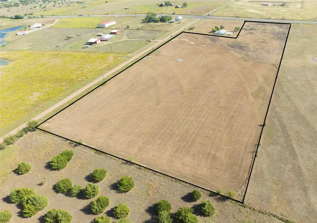 Photo 4 of Land for sale at 225 Knape Rd, La Grange, TX 78945 | MLS# 95118272 | Listing updated on 2026-08-27