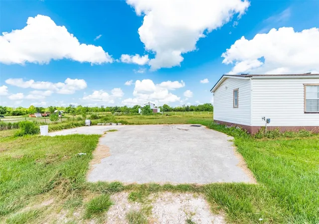 3rd image of 9860 County Road 200, Alvin, TX 77511 | MLS# 18769106