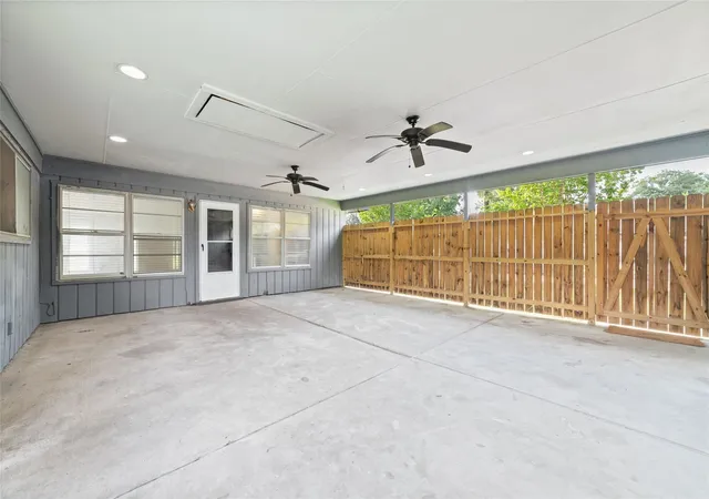 Photo 4 of Sale Pending at 23303 Cyn Lake Dr, Spring, TX 77373 | MLS# 31188672 | Listing updated on 2026-08-31