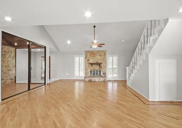 Photo 3 of Single family home for sale at 1134 Chestnut Ridge Rd, Kingwood, TX 77339 | MLS# 48150584 | Listing updated on 2026-09-13