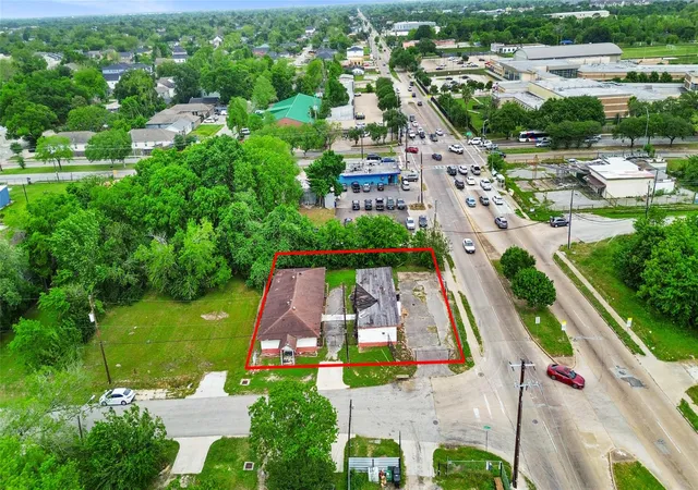 1st image of 3725 Reed Rd, Houston, TX 77051 | MLS# 45929811