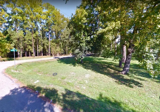 2nd image of 7803 Pereida St, Houston, TX 77028 | MLS# 58227415