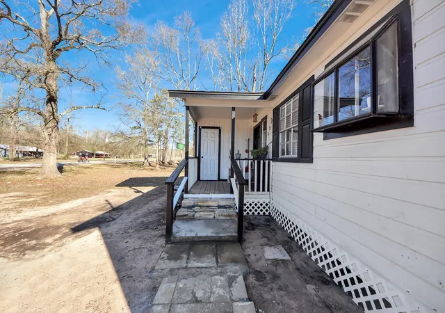 Photo 3 of Single family home for sale at 271 Trails End Dr, Cleveland, TX 77328 | MLS# 47302868 | Listing updated on 2026-08-29